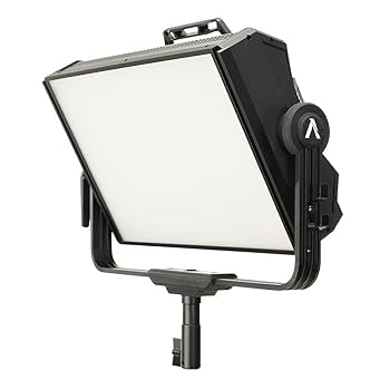 Aputure NOVA P300cフルセット(ケース付き) 撮影用　LED照明 Amazon.com : Aputure Nova P300c Kit with Custom Hard Case